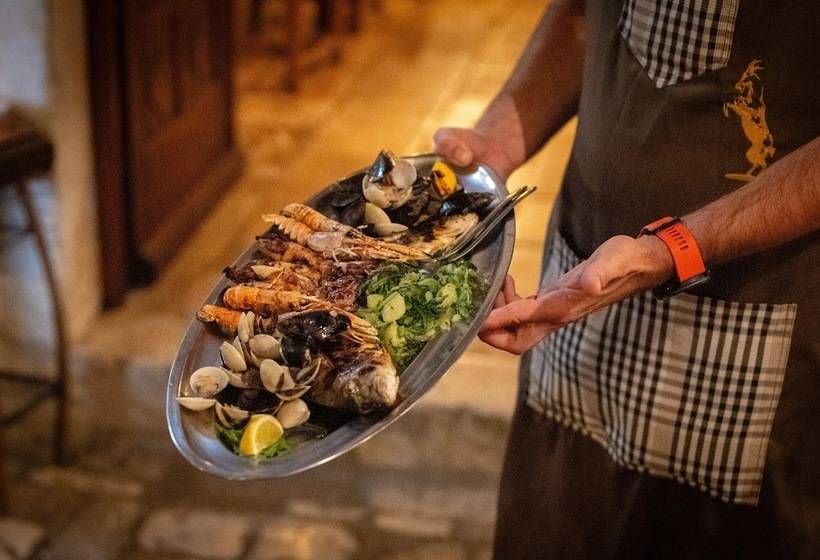 Heritage Hotel Tragos