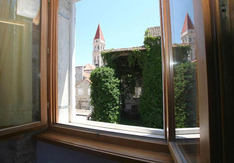 Heritage Hotel Tragos