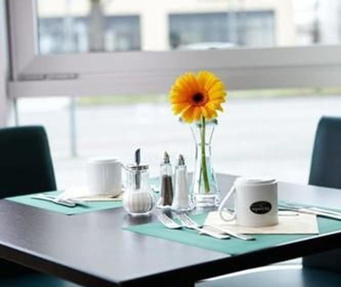 Airporthotel Berlin Adlershof