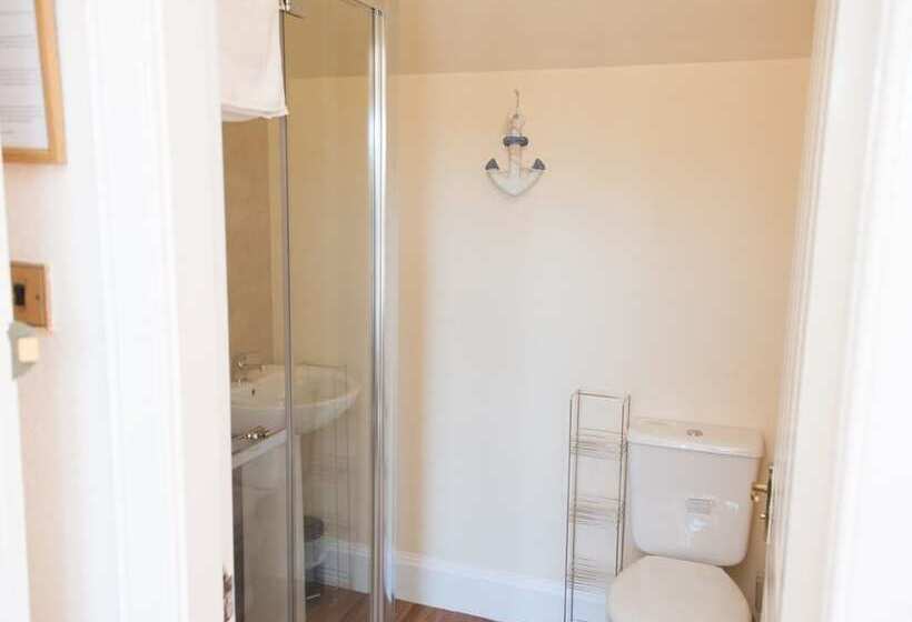 فندق Alban And Abbey House