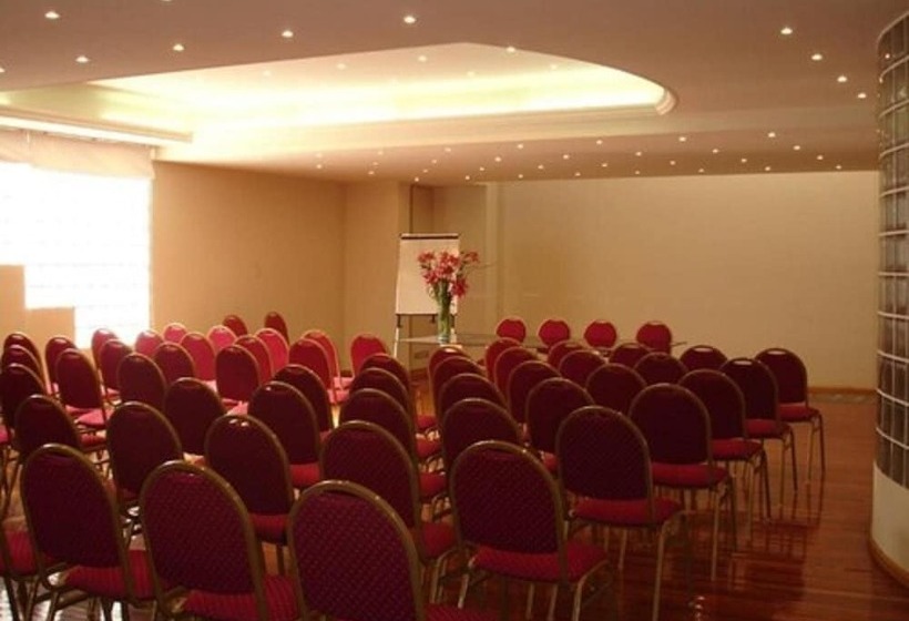 فندق Altezza Apart Suites