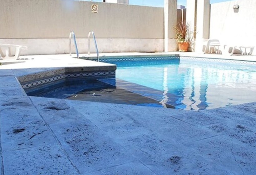 فندق Altezza Apart Suites