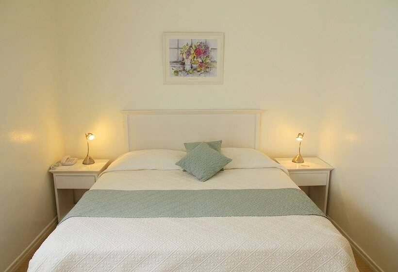 בית מלון כפרי Aqua