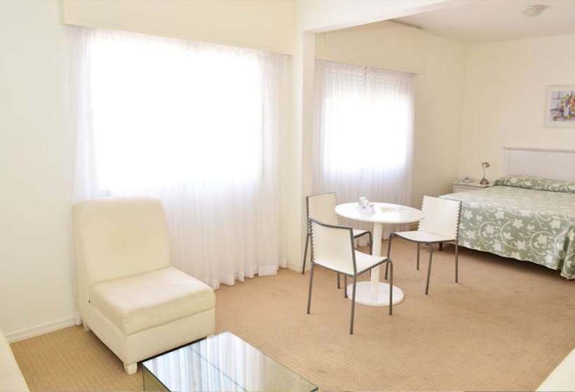 בית מלון כפרי Aqua