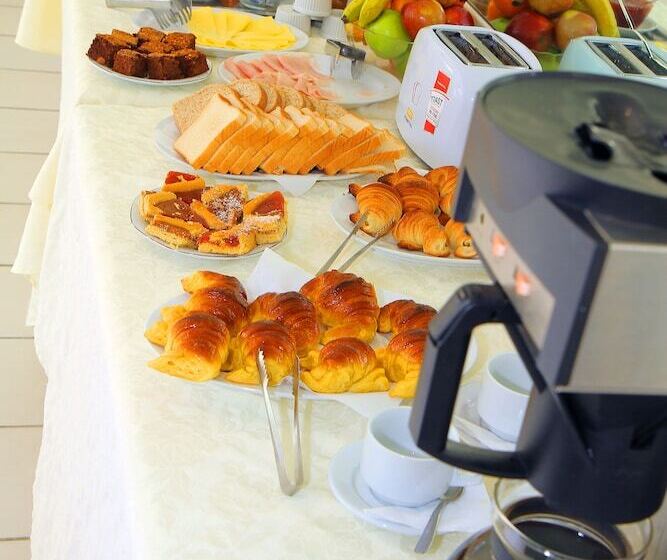 בית מלון כפרי Aqua