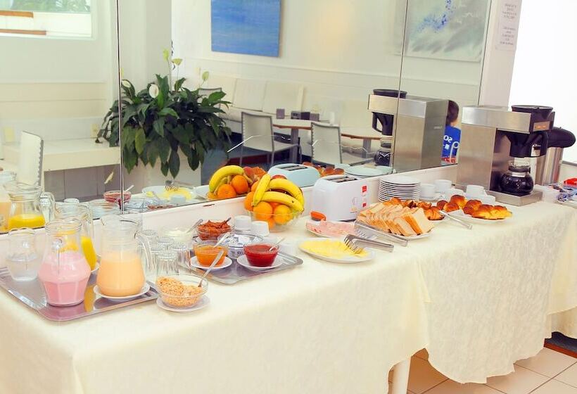 בית מלון כפרי Aqua