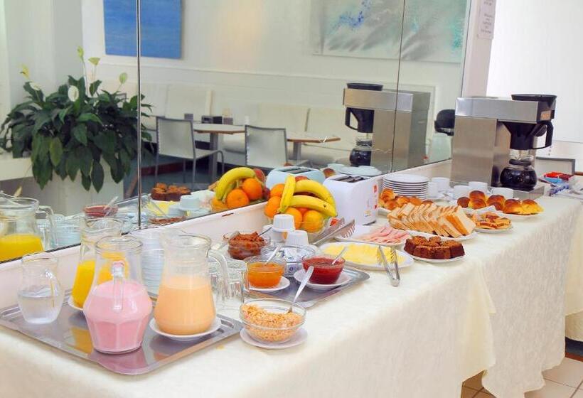 בית מלון כפרי Aqua