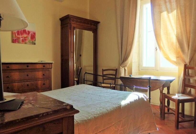 酒店 Au Saint Roch   Hôtel Et Jardin