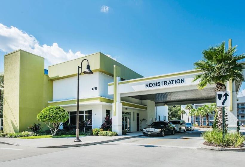 هتل Avanti International Resort