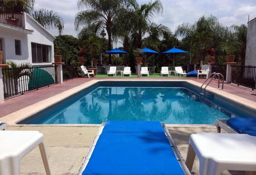 ホテル Bajo El Volcan