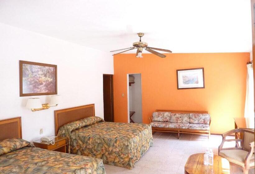 ホテル Bajo El Volcan