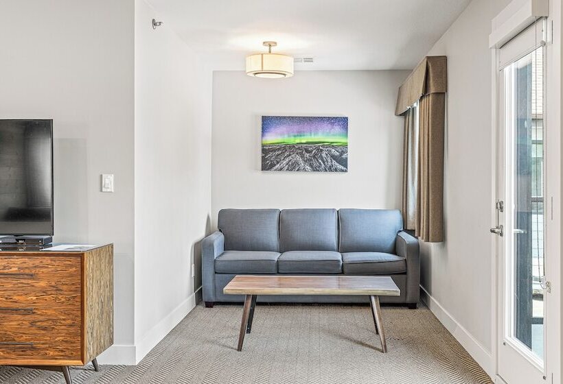 호텔 Basecamp Lodge Canmore