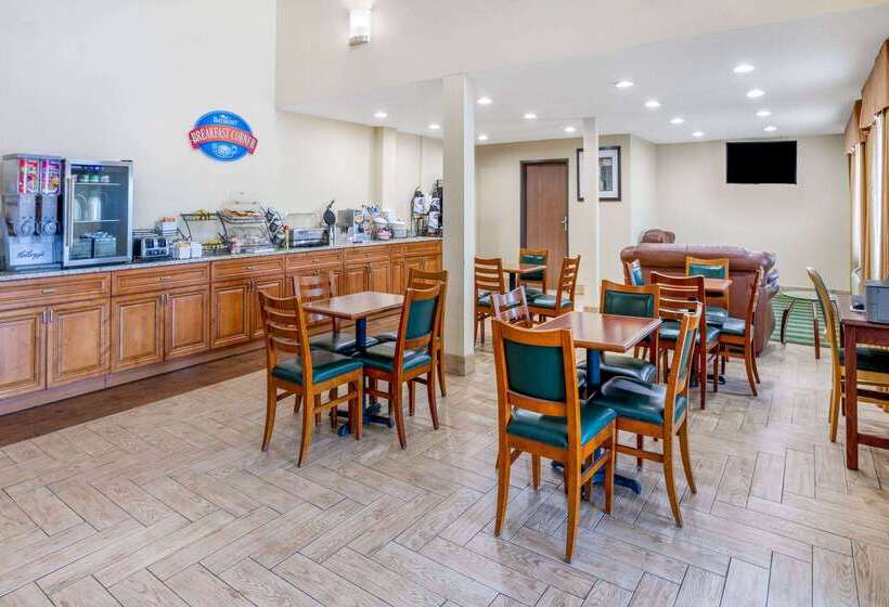 فندق Baymont By Wyndham Beloit