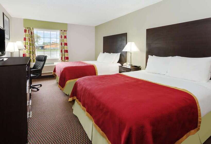 فندق Baymont By Wyndham Beloit