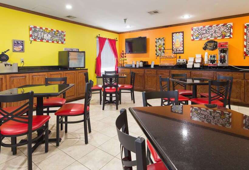 בית מלון כפרי Best Western Bayou Inn