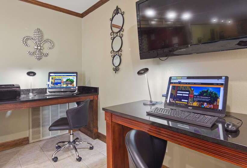 فندق Best Western Bayou Inn