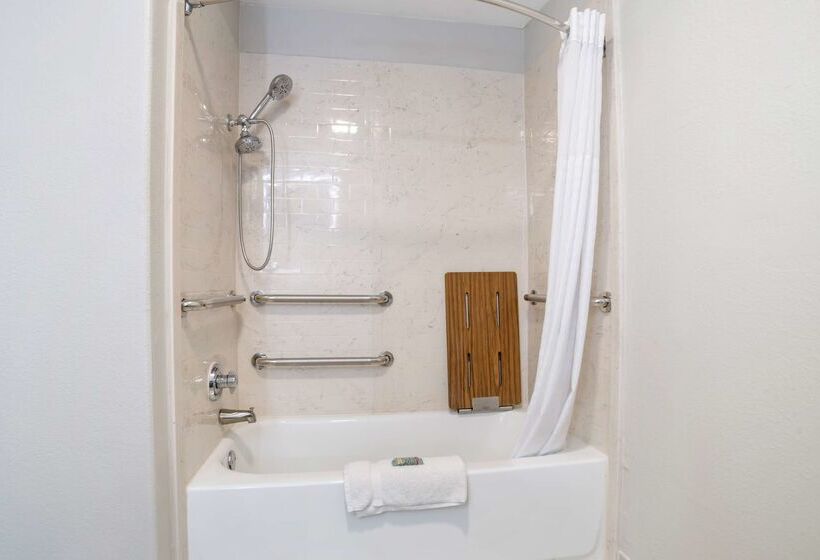 בית מלון כפרי Best Western Bayou Inn