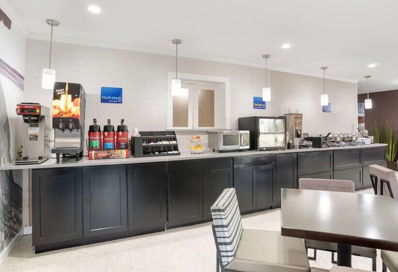 בית מלון כפרי Best Western Bayou Inn