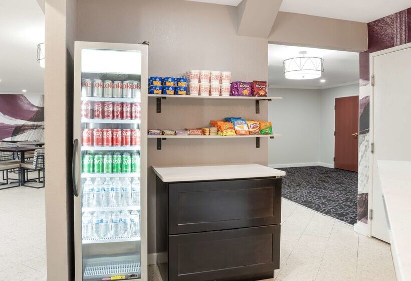 فندق Best Western Bayou Inn