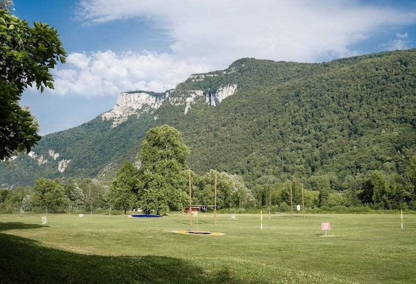 ホテル Domaine De Charmeil