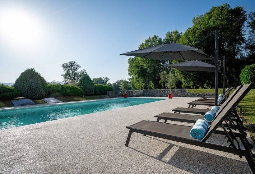 ホテル Domaine De Charmeil