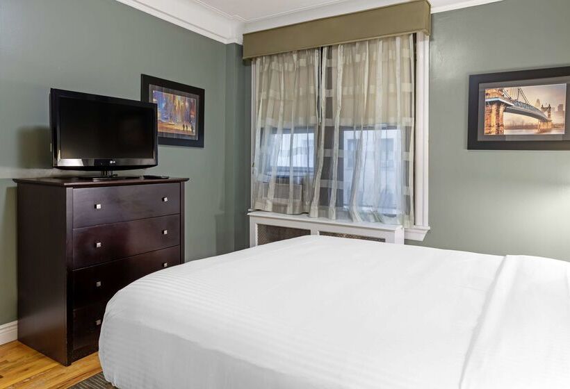 فندق Best Western Plus Hospitality House Suites
