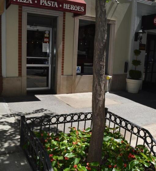 فندق Best Western Plus Hospitality House Suites