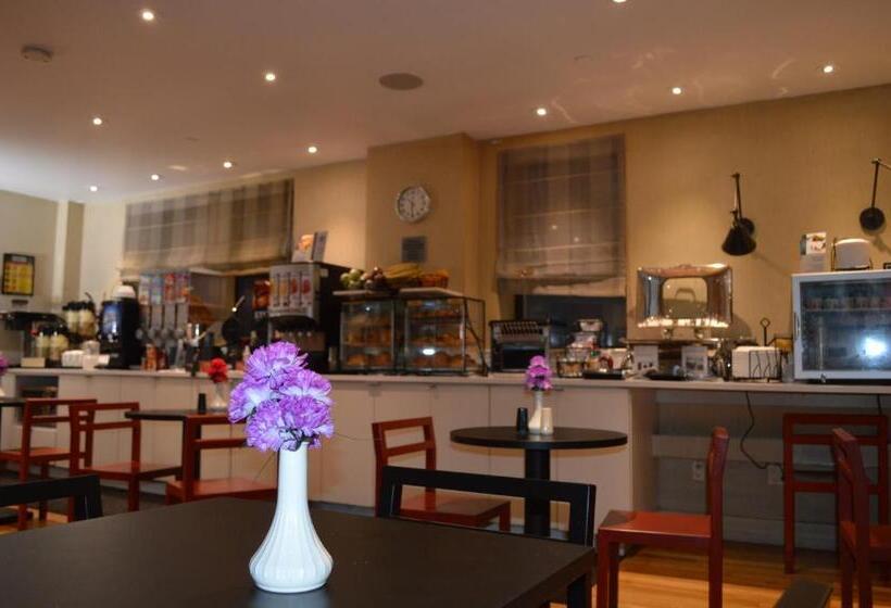 فندق Best Western Plus Hospitality House Suites