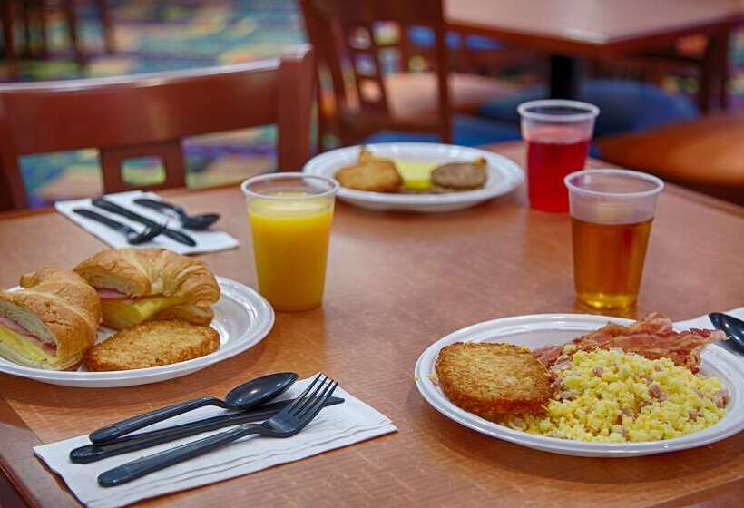 Best Western Plus Kendall Hotel & Suites