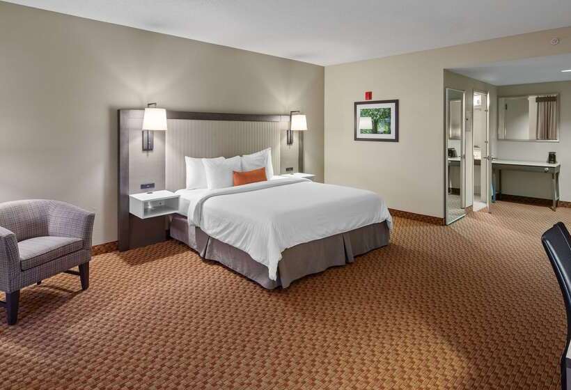 Best Western Plus Kendall Hotel & Suites