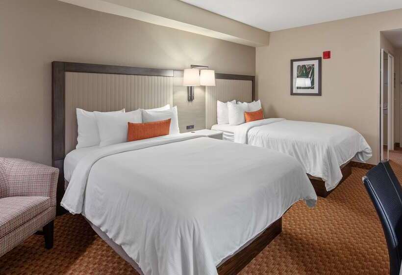 Best Western Plus Kendall Hotel & Suites