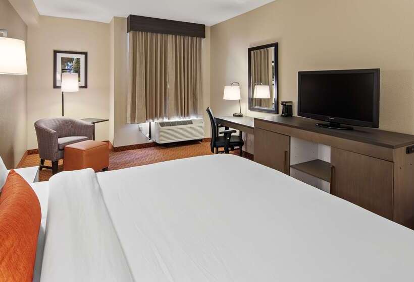 Best Western Plus Kendall Hotel & Suites
