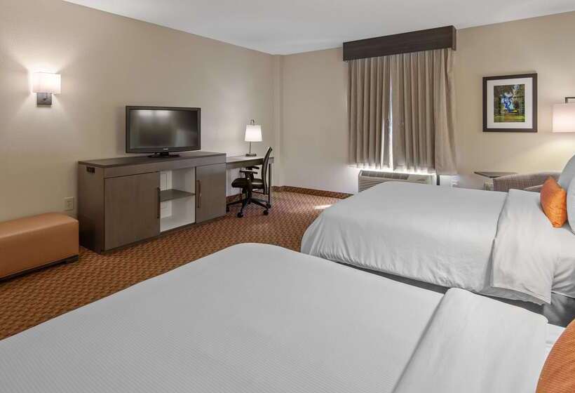 Best Western Plus Kendall Hotel & Suites