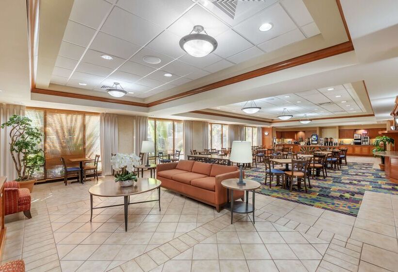 Best Western Plus Kendall Hotel & Suites