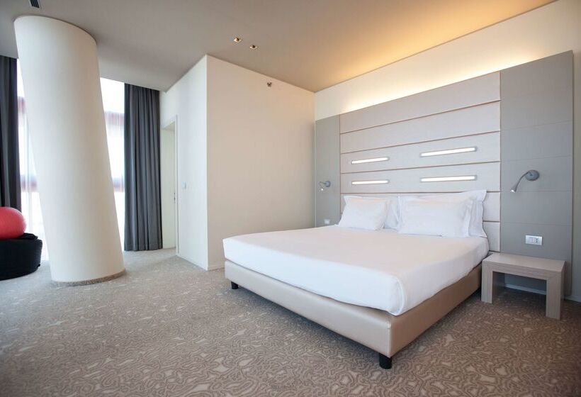 Best Western Plus Net Tower Hotel Padova