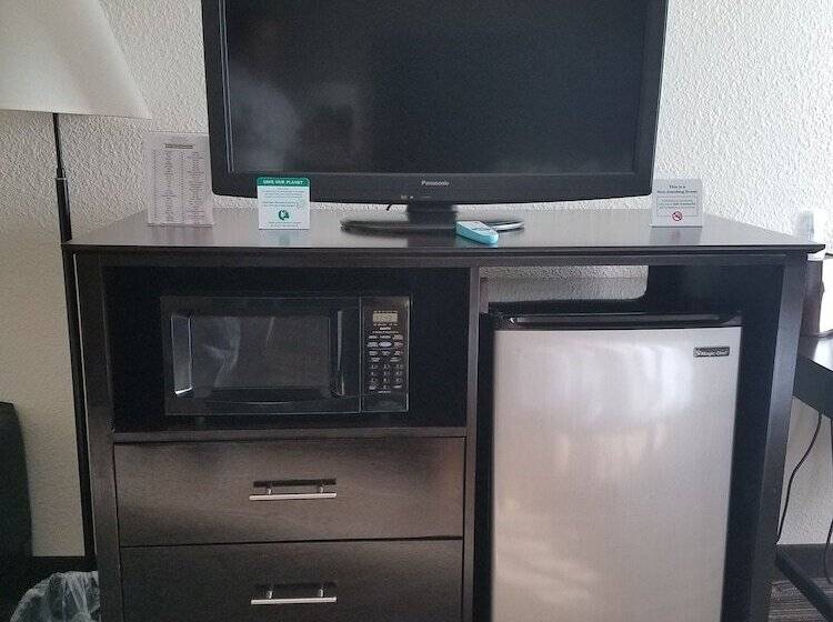 هتل Best Western Plus Newark/christiana Inn