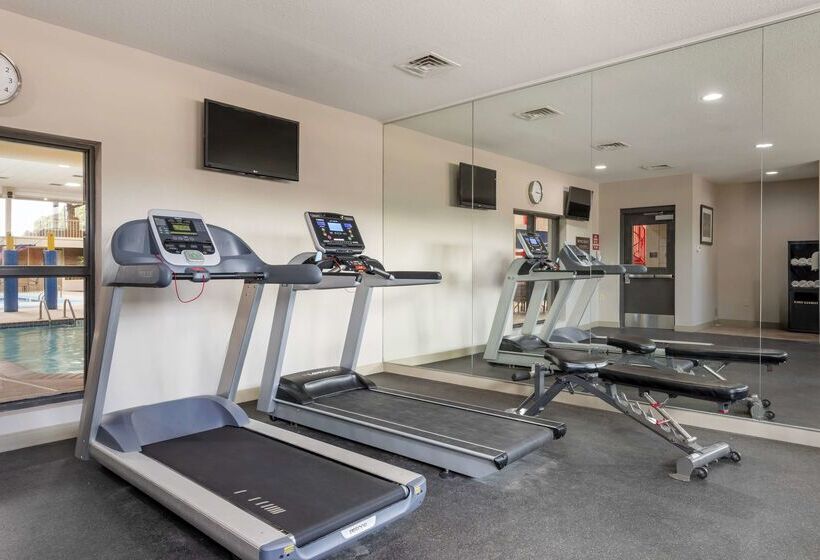 酒店 Best Western Plus Ramkota