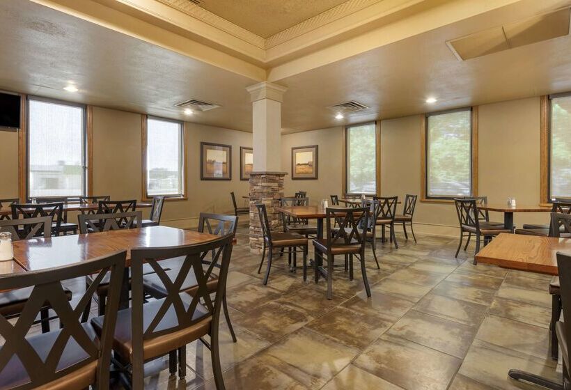 酒店 Best Western Plus Ramkota