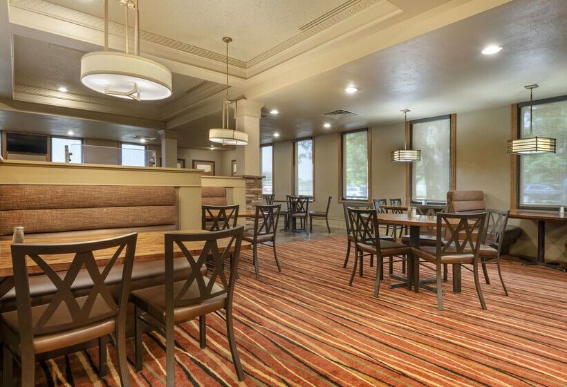 酒店 Best Western Plus Ramkota