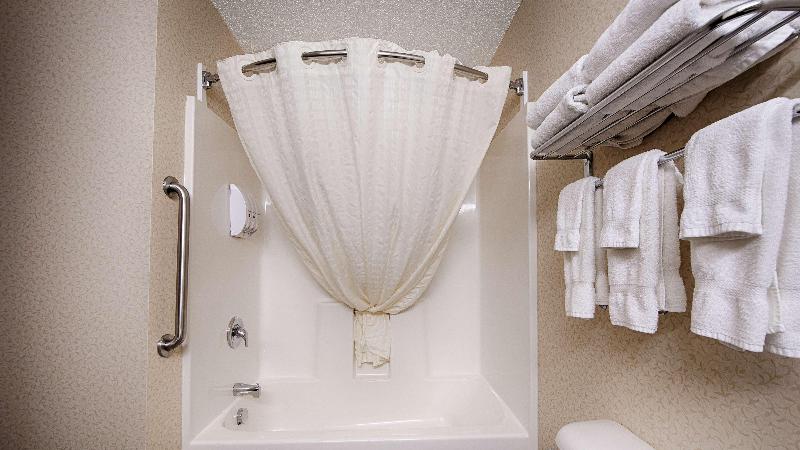 Отель Best Western Providenceseekonk Inn