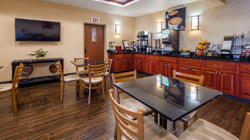 Отель Best Western Providenceseekonk Inn