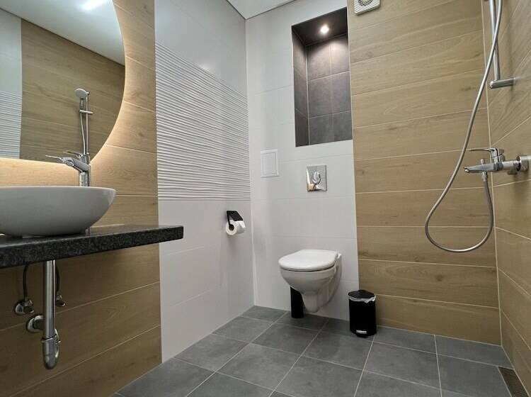 酒店 Bistra & Galina