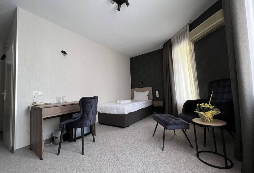 酒店 Bistra & Galina