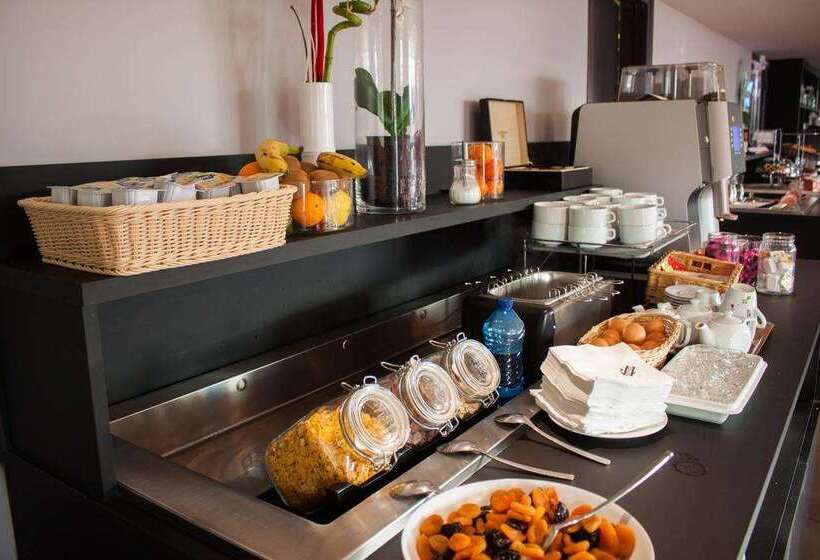 Brit Hotel Quimper Nord