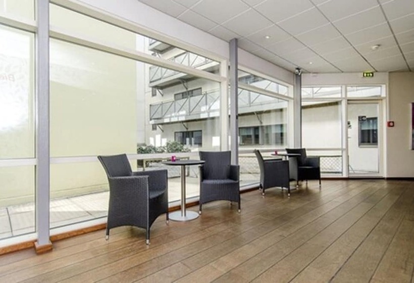 هتل Cabinn Aarhus