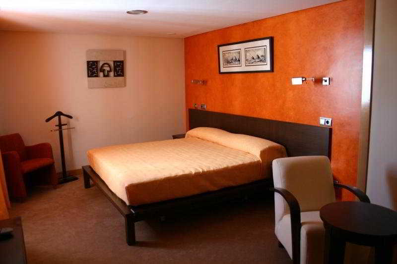 ホテル Central De Yuncos