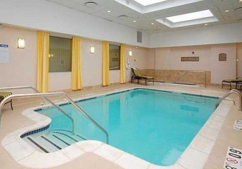 Clarion Hotel & Suites Hamden New Haven