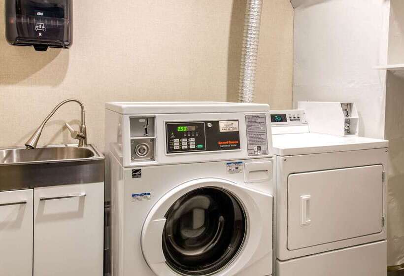 酒店 Comfort Inn Airport Dorval