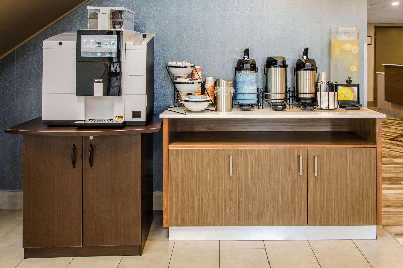 酒店 Comfort Inn Airport Dorval