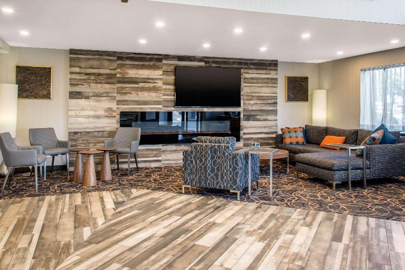 酒店 Comfort Inn Airport Dorval